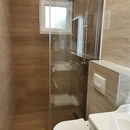 Star - Free Private Parking Zadar