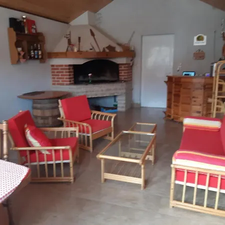 Star - Free Private Parking דירה זאדאר