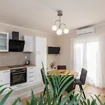 Apartment Star - Free Private Parking *