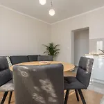 Star - Free Private Parking Apartment Zadar