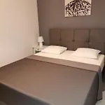Apartment Star - Free Private Parking